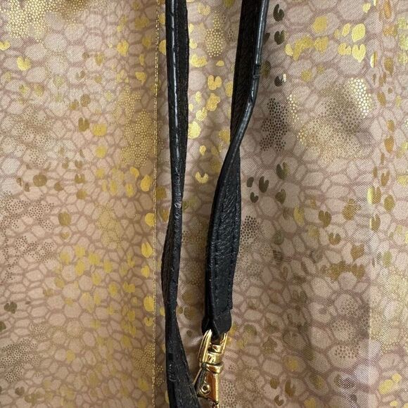 Michael Kors Black Gold Logo Pebble Leather Clutch Wristlet Zip Bag - Picture 4 of 9